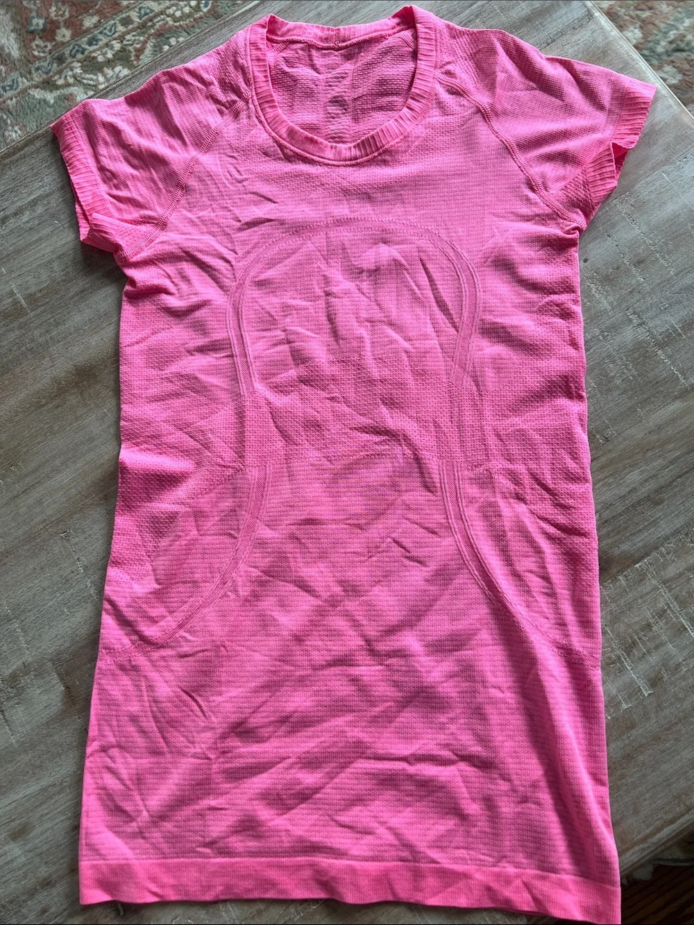 Lululemon Pink Athletic Top with Small Center Logo - Picture 2 of 2